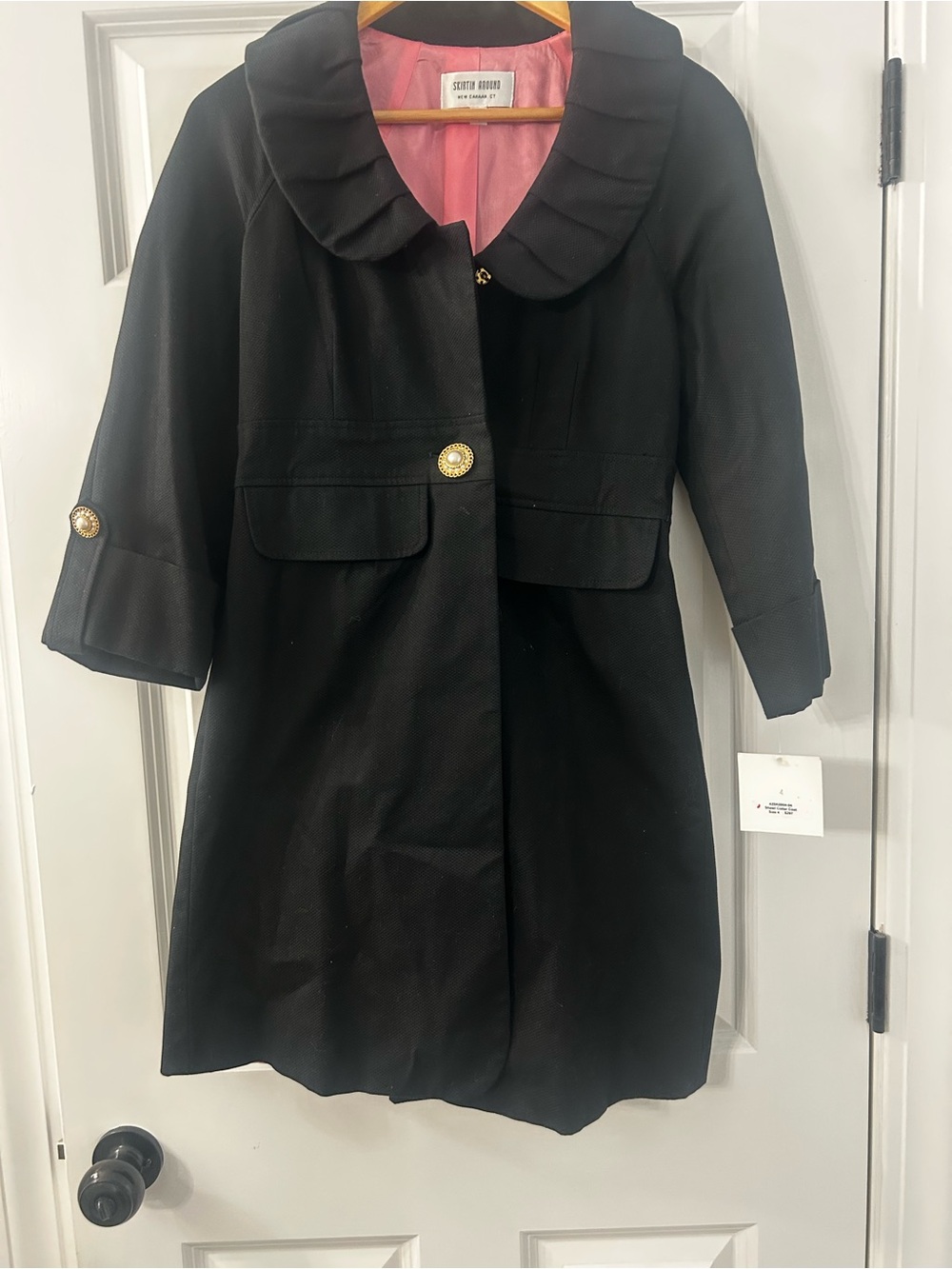 Skirtin Around Black Coat with Pink Lining